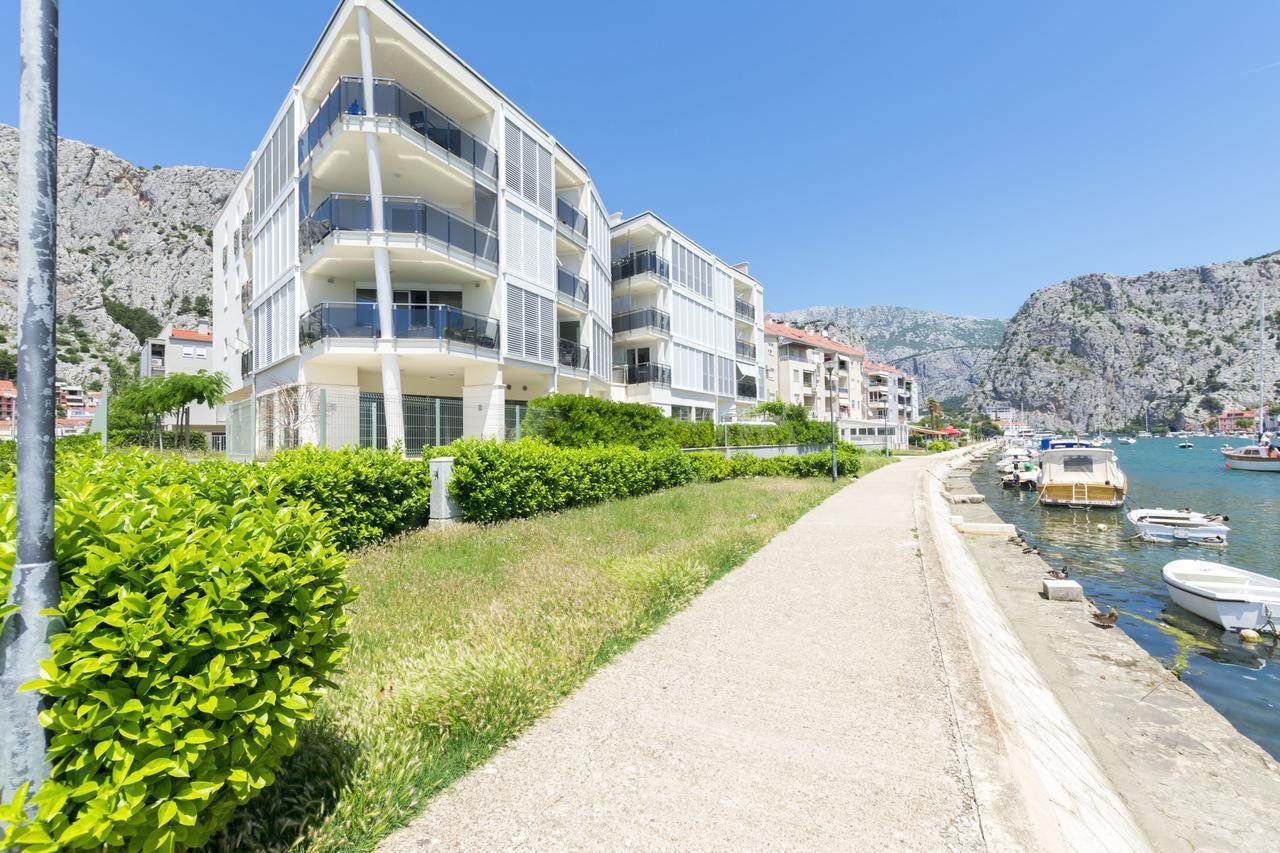 Apartment Ivanka Omiš Exterior foto