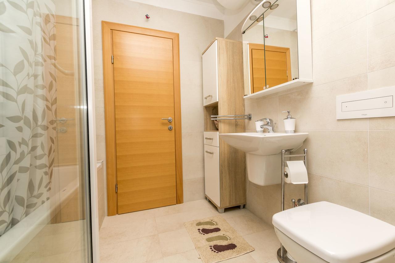 Apartment Ivanka Omiš Exterior foto